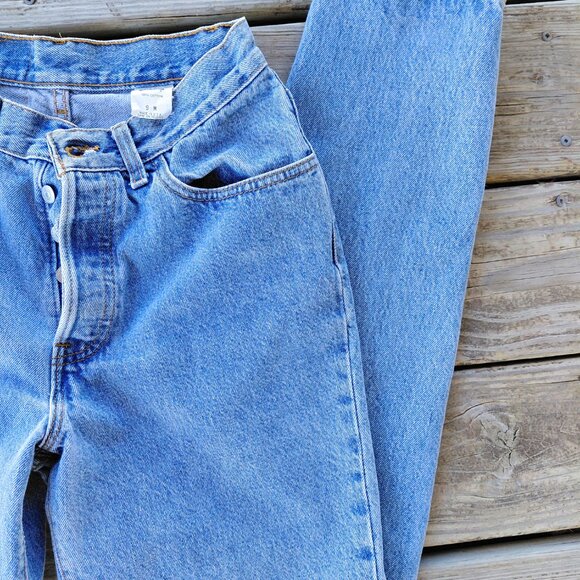 Levi's 501 Button Fly Women's Jeans Size 9 - Picture 2 of 9